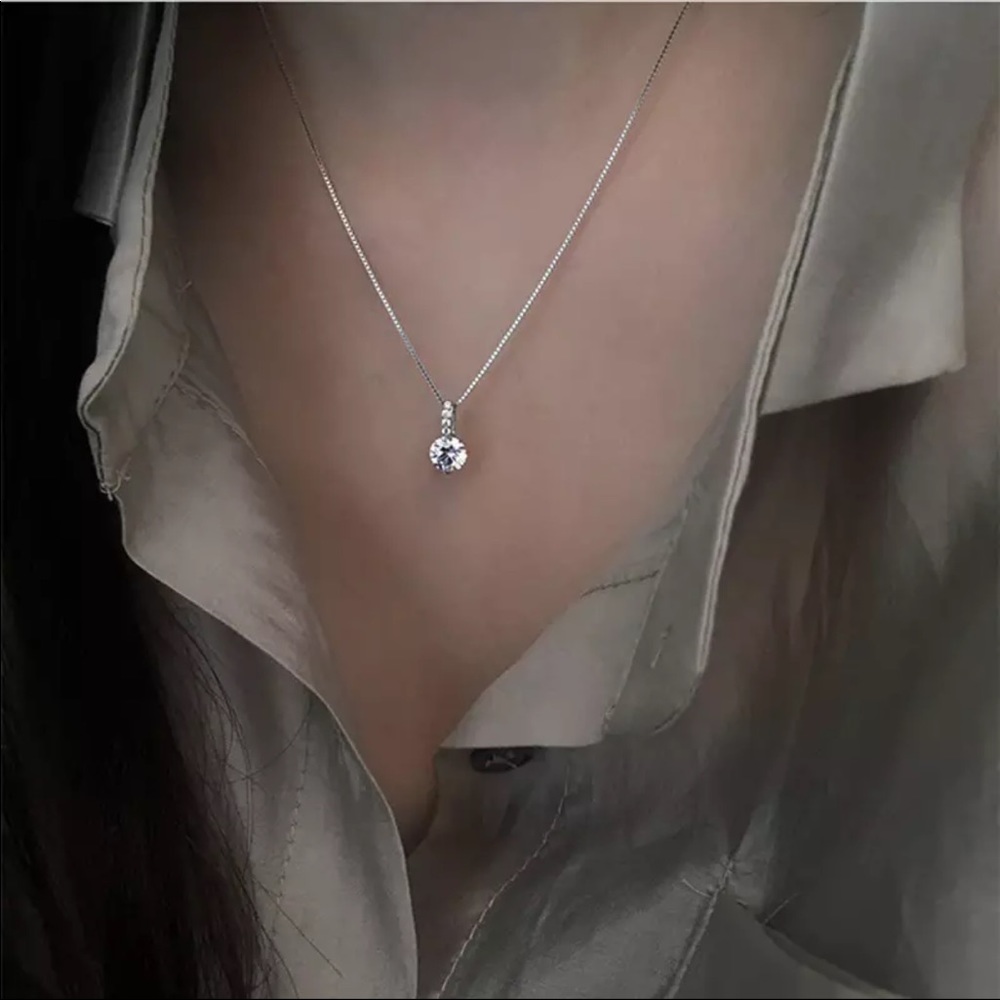 🌟 Sterling Silver 925 Diamond Necklace - Picture 3 of 6